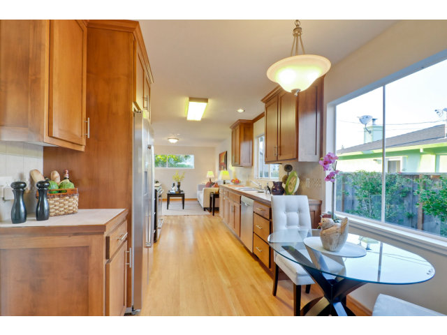 245 Casper Street Milpitas, CA 95035 - Photo 5 of 10
