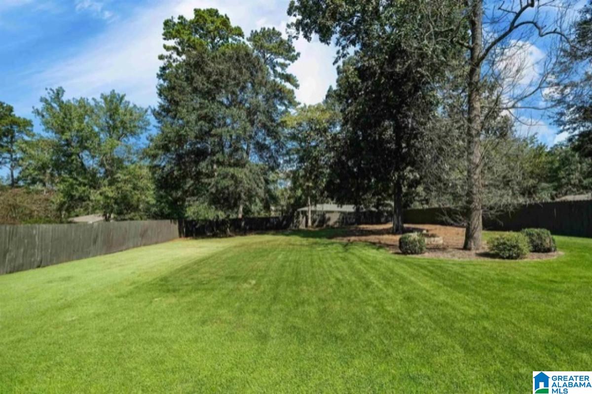 2420 Dolly Ridge Road Birmingham, AL 35243 - Photo 3 of 12