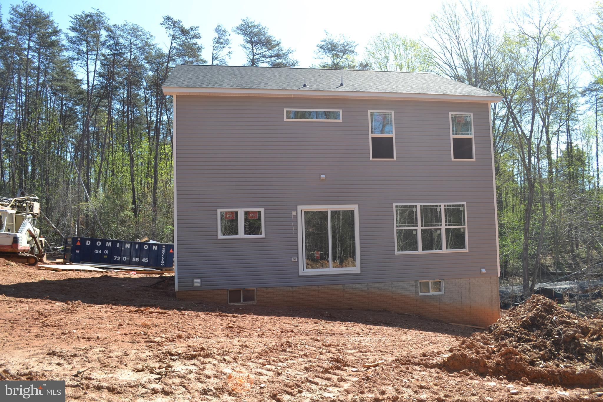10631 Plank Road Spotsylvania, VA 22553 - Photo 2 of 31