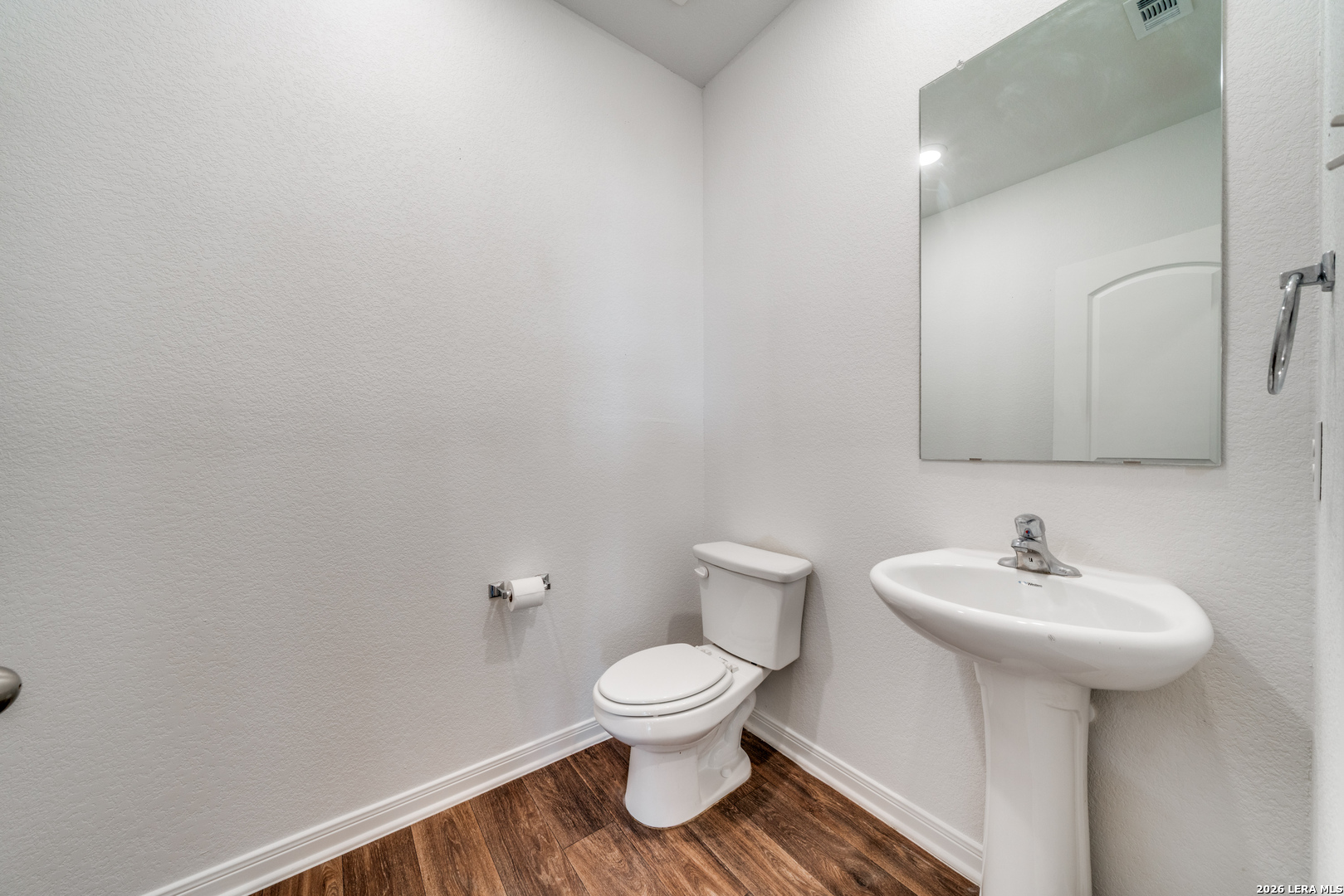 3003 Citron Garden Converse, TX 78109 - Photo 6 of 37