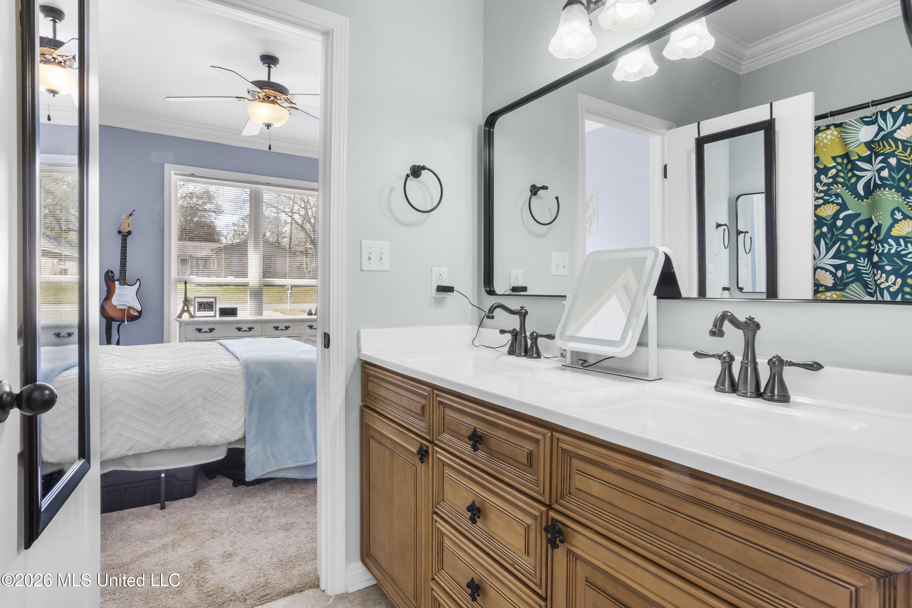 6465 Apelehama Road Diamondhead, MS 39525 - Photo 24 of 37 0025