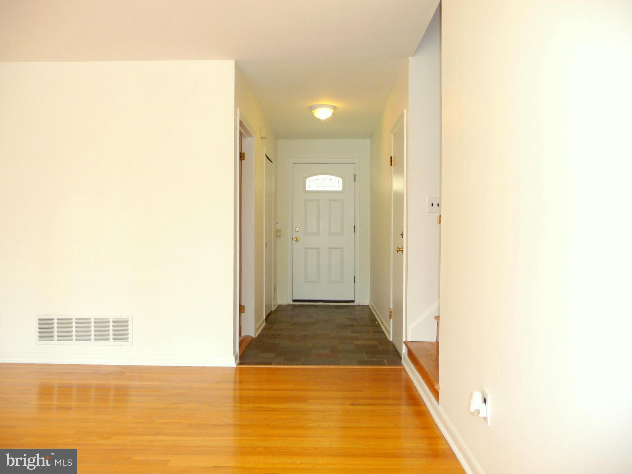 1107 High Country Road Towson, MD 21286 - Photo 18 of 29 Interior (General)