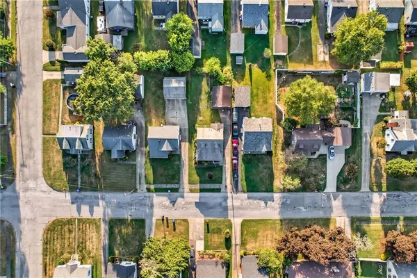 $137,000 | 634 Spencer Avenue, Sharon, PA 16146