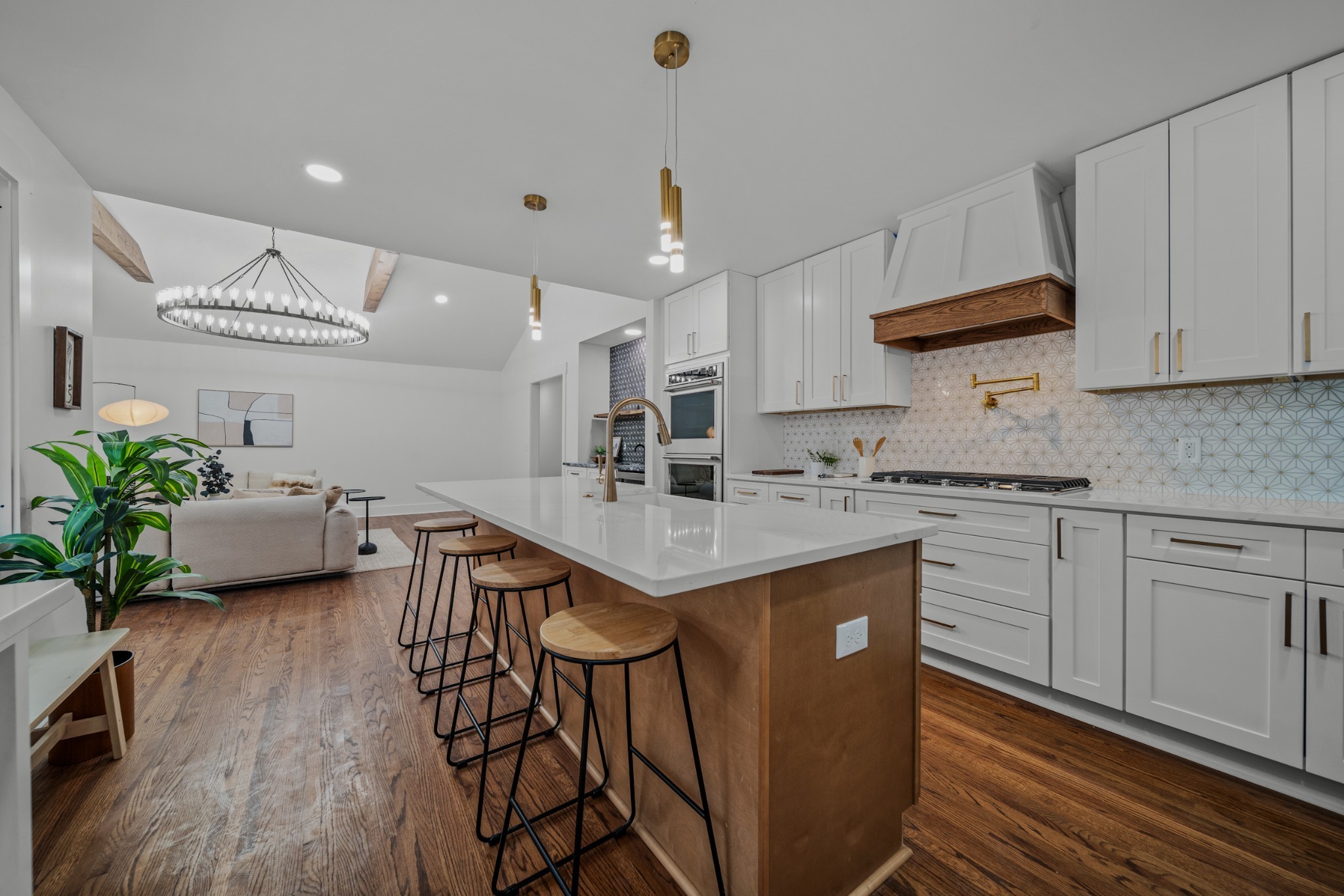6611 Ellesmere Road Nashville, TN 37205 - Photo 13 of 37 Gallery Image 13