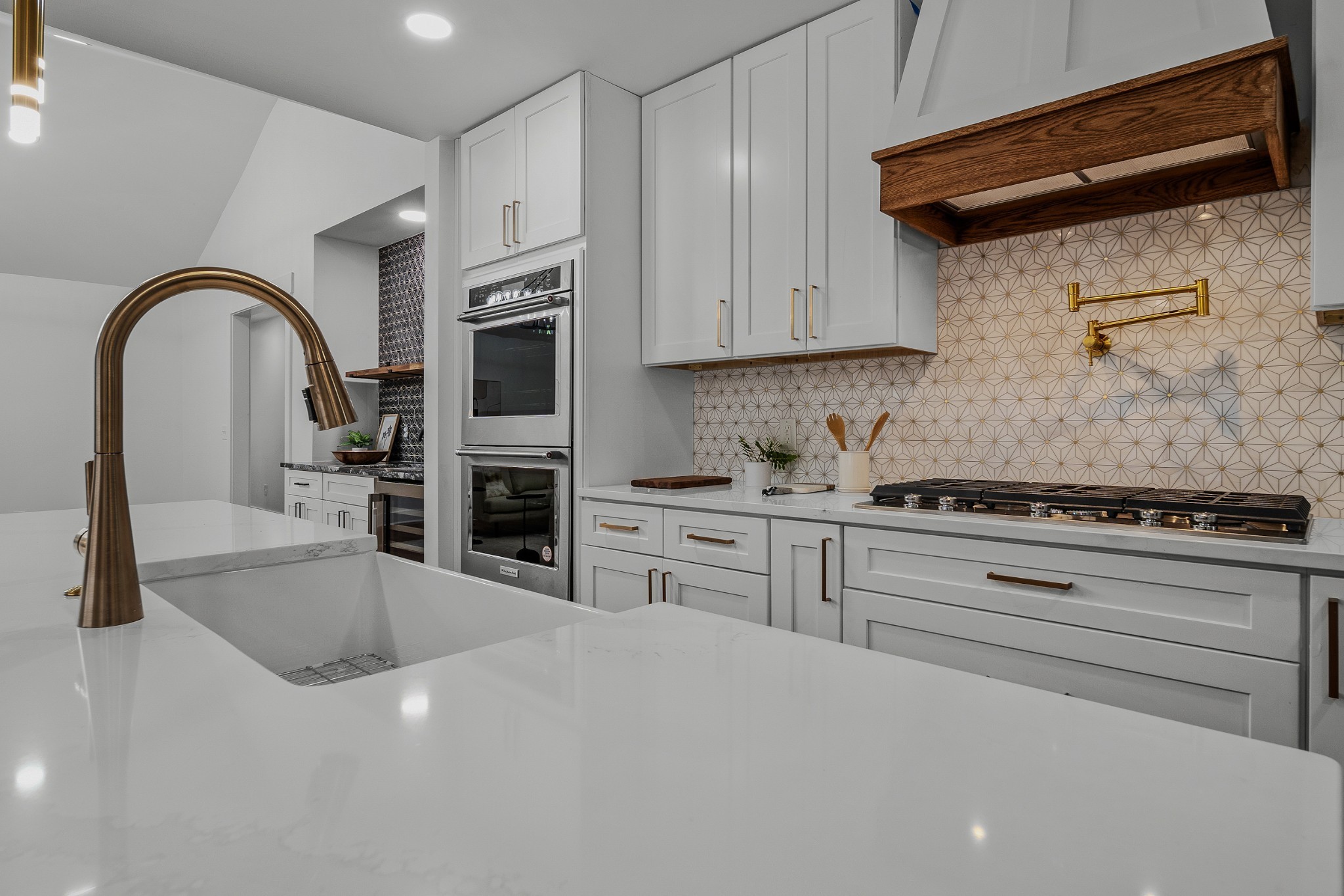6611 Ellesmere Road Nashville, TN 37205 - Photo 15 of 37 Gallery Image 15