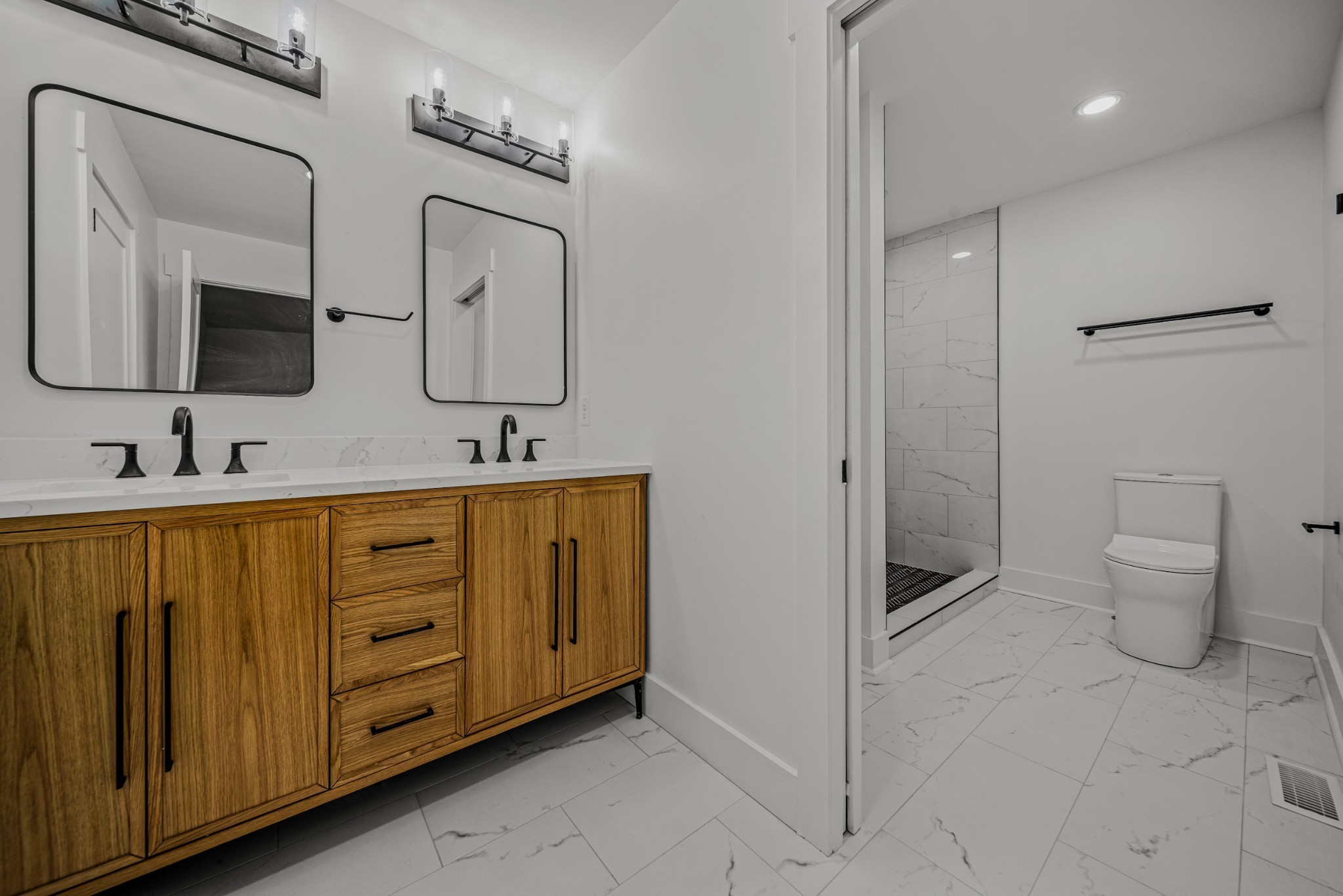 6611 Ellesmere Road Nashville, TN 37205 - Photo 25 of 37 Gallery Image 25