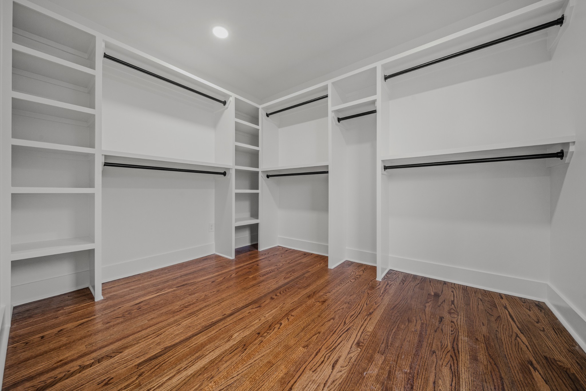 6611 Ellesmere Road Nashville, TN 37205 - Photo 35 of 37 Gallery Image 35