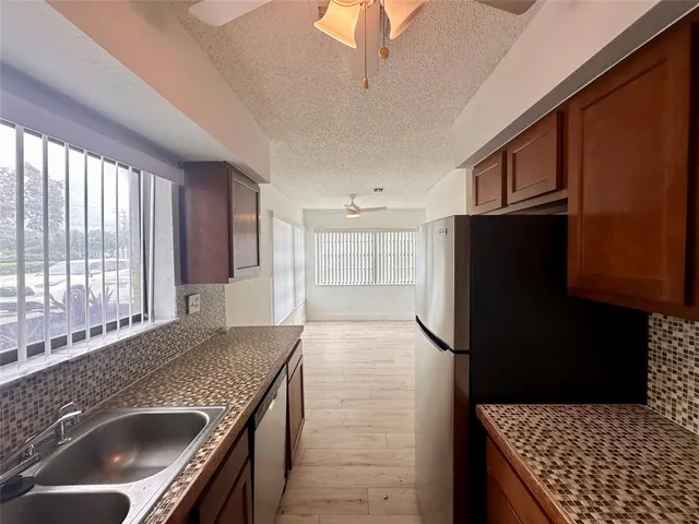 $2,700 | 2580 Coral Springs Drive, Coral Springs, FL 33065