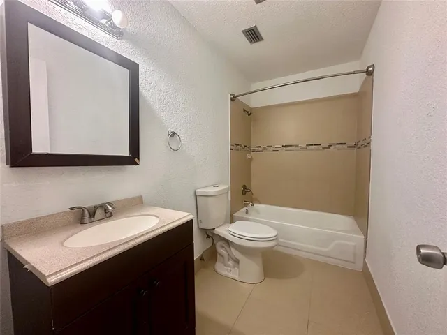 $2,700 | 2580 Coral Springs Drive, Coral Springs, FL 33065