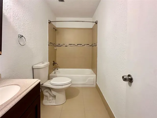 $2,700 | 2580 Coral Springs Drive, Coral Springs, FL 33065