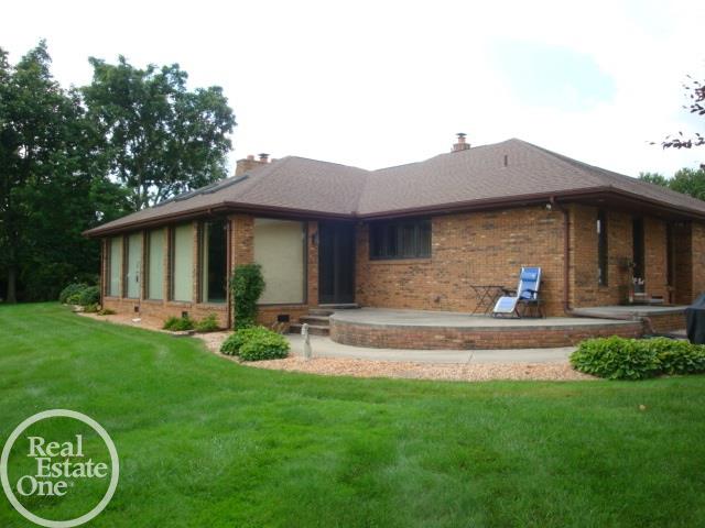 32411 Sutton Road New Baltimore, MI 48047 - Photo 35 of 42