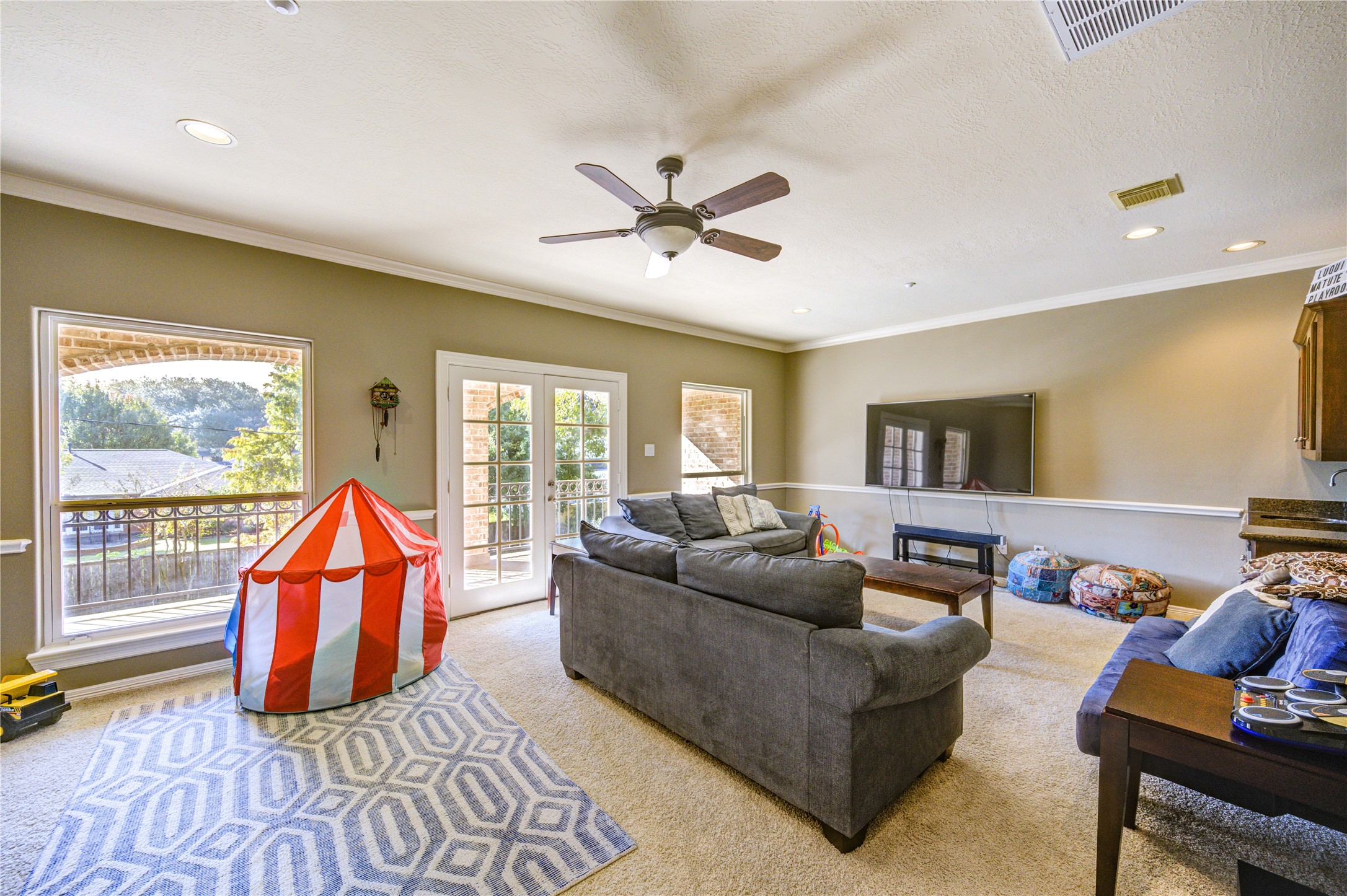 8701 Lanell Lane Spring Valley Village, TX 77055 - Photo 33 of 42