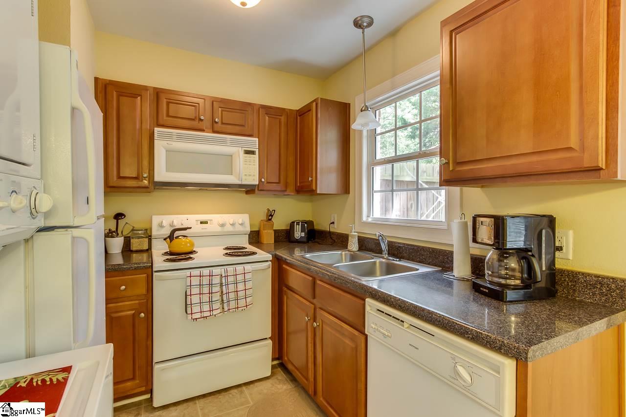 27 Ruby Bay Lane Simpsonville, SC 29681 - Photo 13 of 19