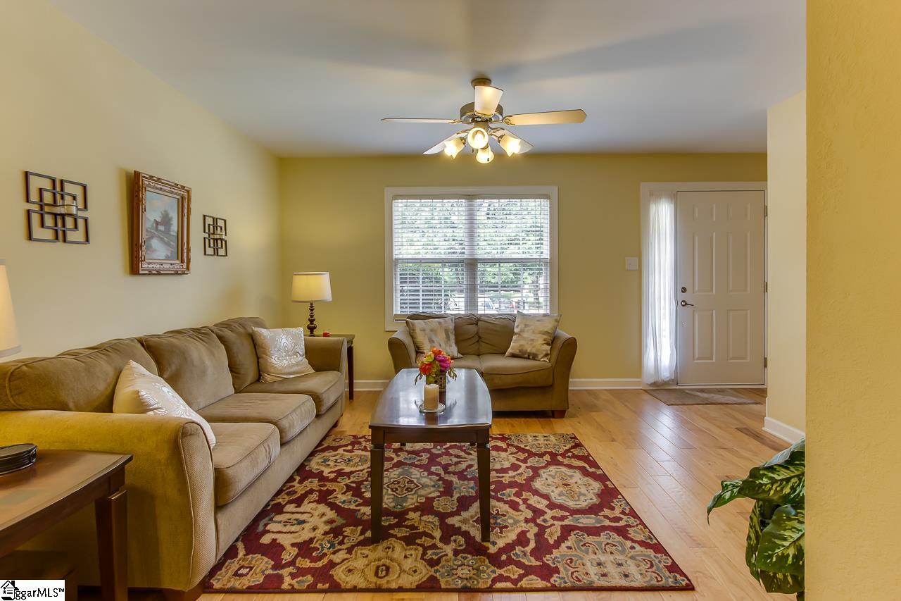 27 Ruby Bay Lane Simpsonville, SC 29681 - Photo 8 of 19