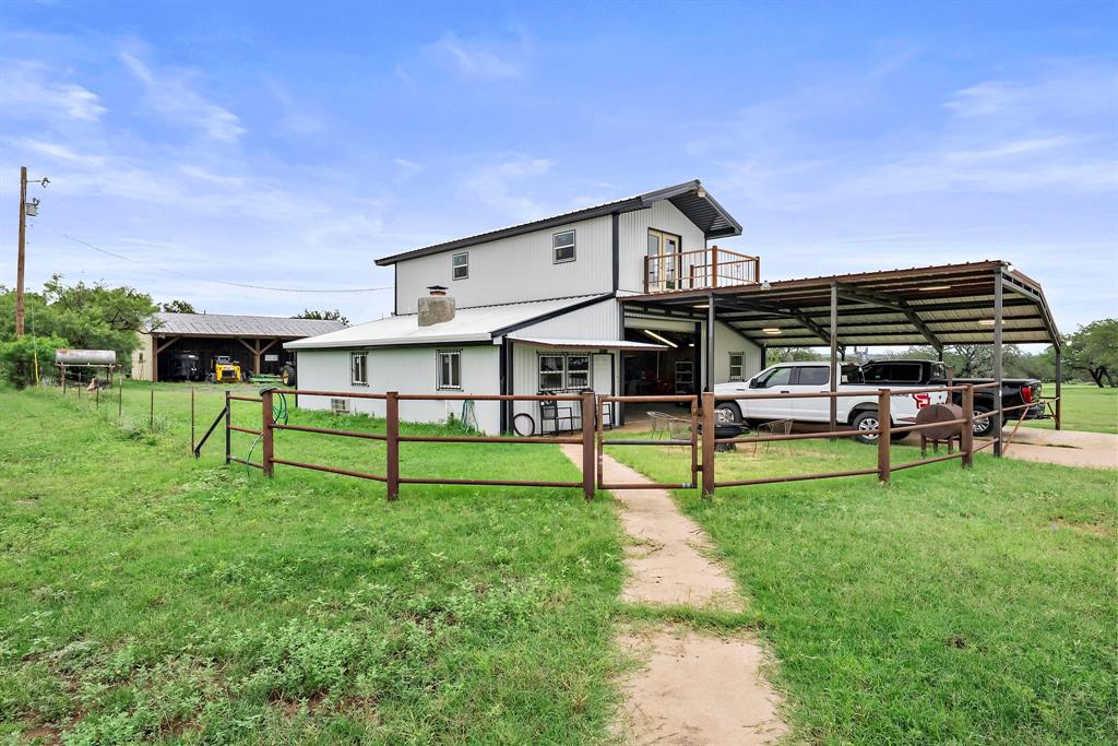 101 Starhorn Road Marble Falls, TX 78654 - Photo 2 of 40