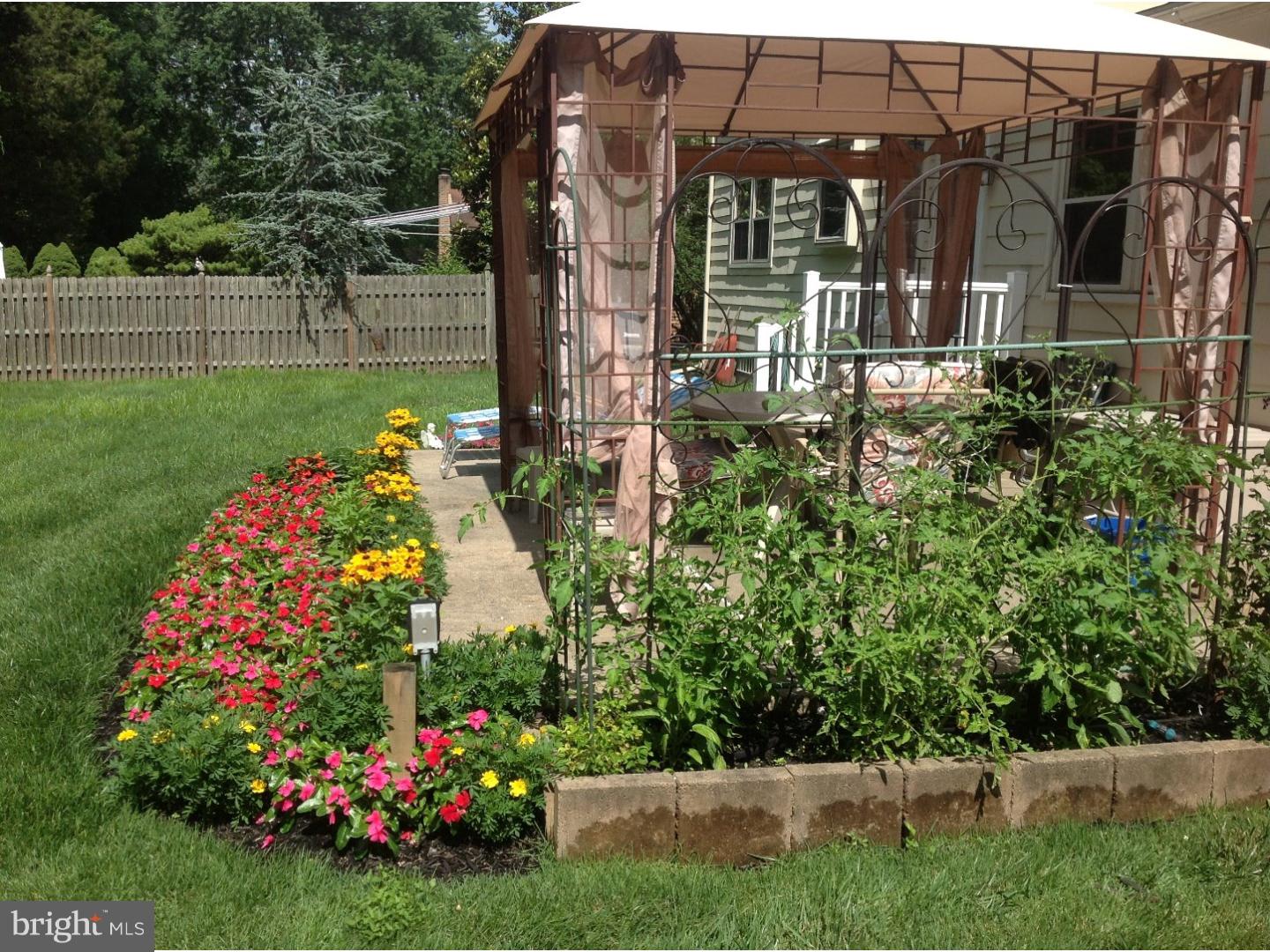 37 Millbridge Road Clementon, NJ 08021 - Photo 24 of 25 Patio