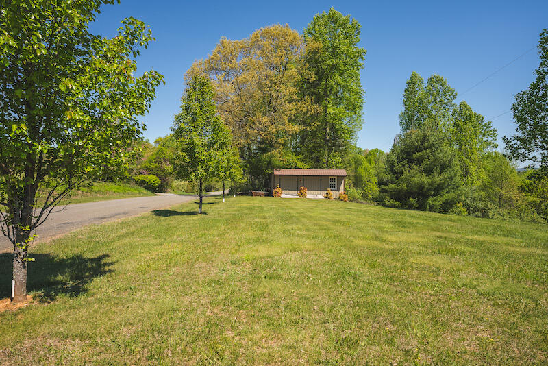 908 Laurel Fork Road Laurel Fork, VA 24352 - Photo 33 of 69 DSC04988