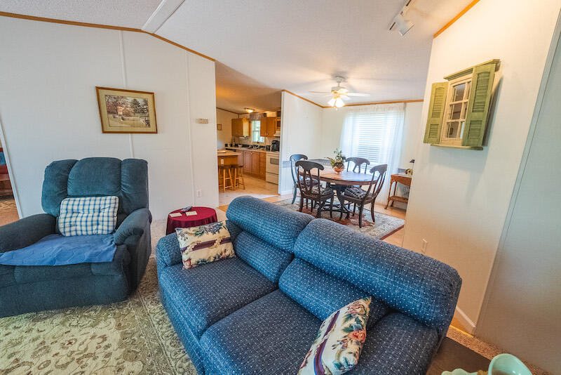 908 Laurel Fork Road Laurel Fork, VA 24352 - Photo 57 of 69 DSC05015