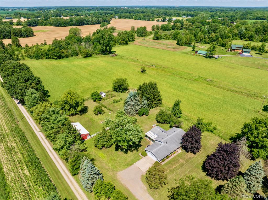 595 North Cedar Road Fowlerville, MI 48836 - Photo 54 of 75