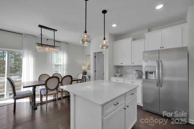 $600,000 | 17112 Snug Harbor Road, Charlotte, NC 28278