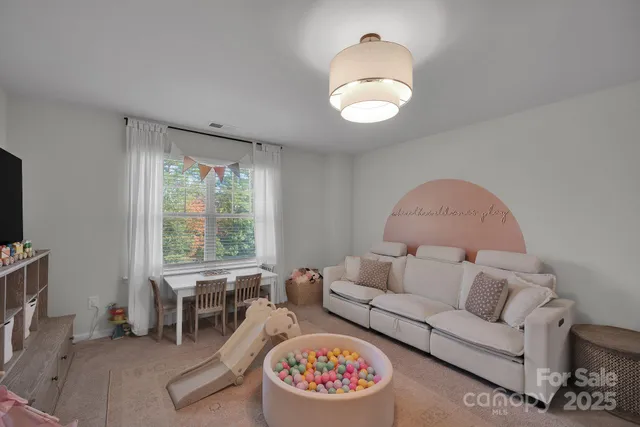 $600,000 | 17112 Snug Harbor Road, Charlotte, NC 28278