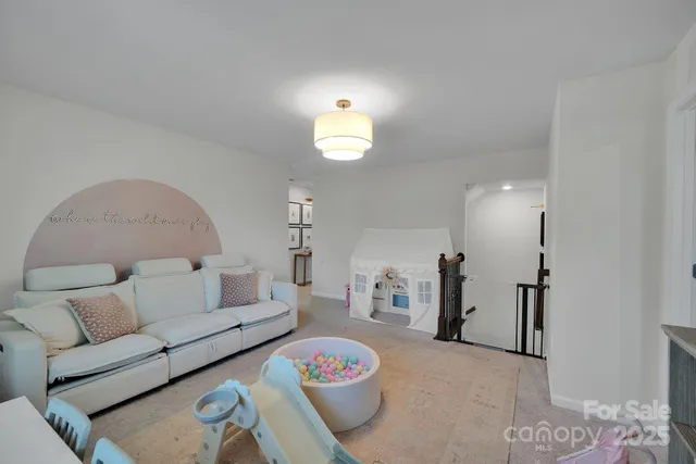 $600,000 | 17112 Snug Harbor Road, Charlotte, NC 28278