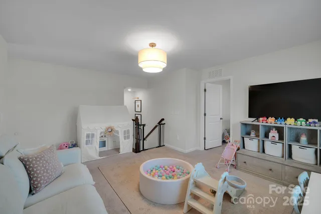 $600,000 | 17112 Snug Harbor Road, Charlotte, NC 28278