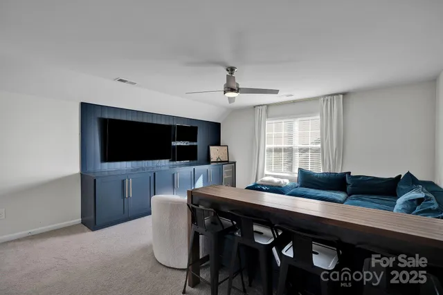 $600,000 | 17112 Snug Harbor Road, Charlotte, NC 28278