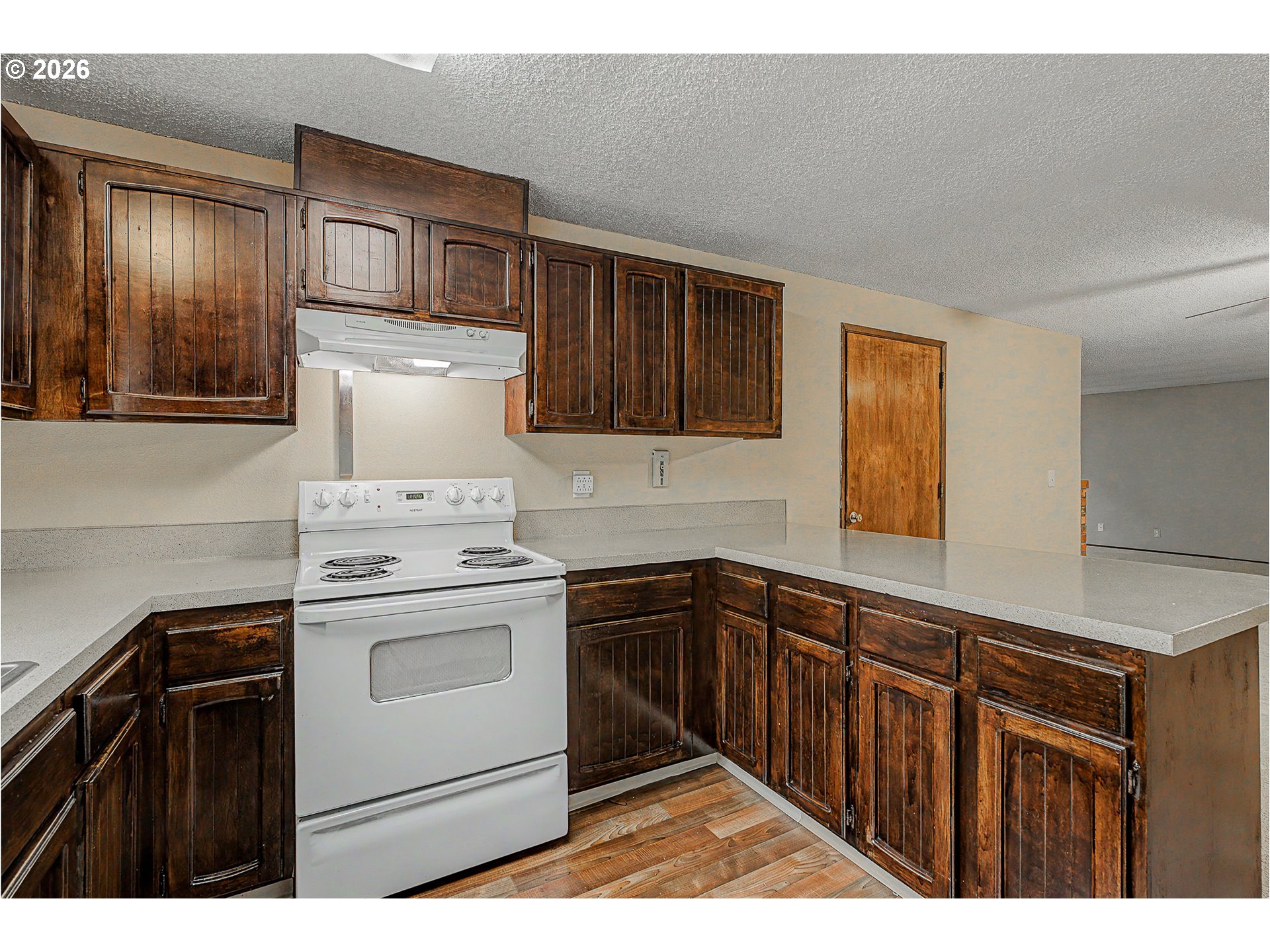 7750 Southwest Raintree Drive Beaverton, OR 97008 - Photo 12 of 38