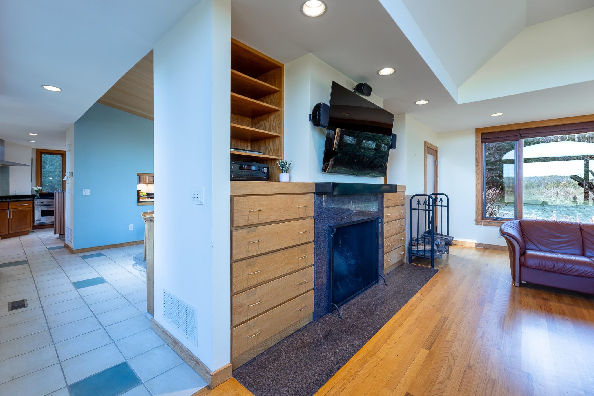 48 Rennie Road Hanover, NH 03755 - Photo 18 of 49