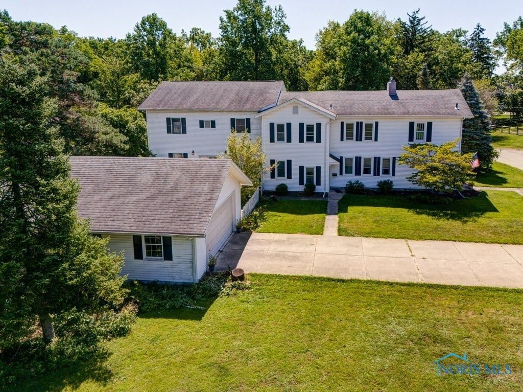 2222 River Road Maumee, OH 43537 - Photo 1 of 16 Gallery Image 1