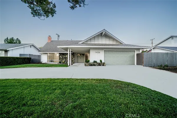 $699,000 | 1426 5th, Redlands, CA 92374