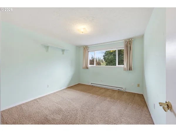 $265,000 | 100 Northeast Kane Drive, Gresham, OR 97030