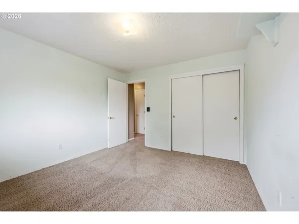 $265,000 | 100 Northeast Kane Drive, Gresham, OR 97030