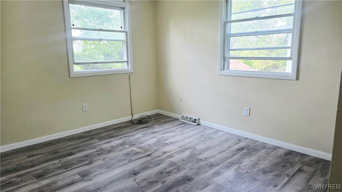 185 Fairgreen Drive Amherst, NY 14228 - Photo 13 of 17