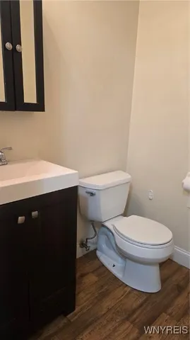 $1,700 | 185 Fairgreen Drive, Amherst, NY 14228