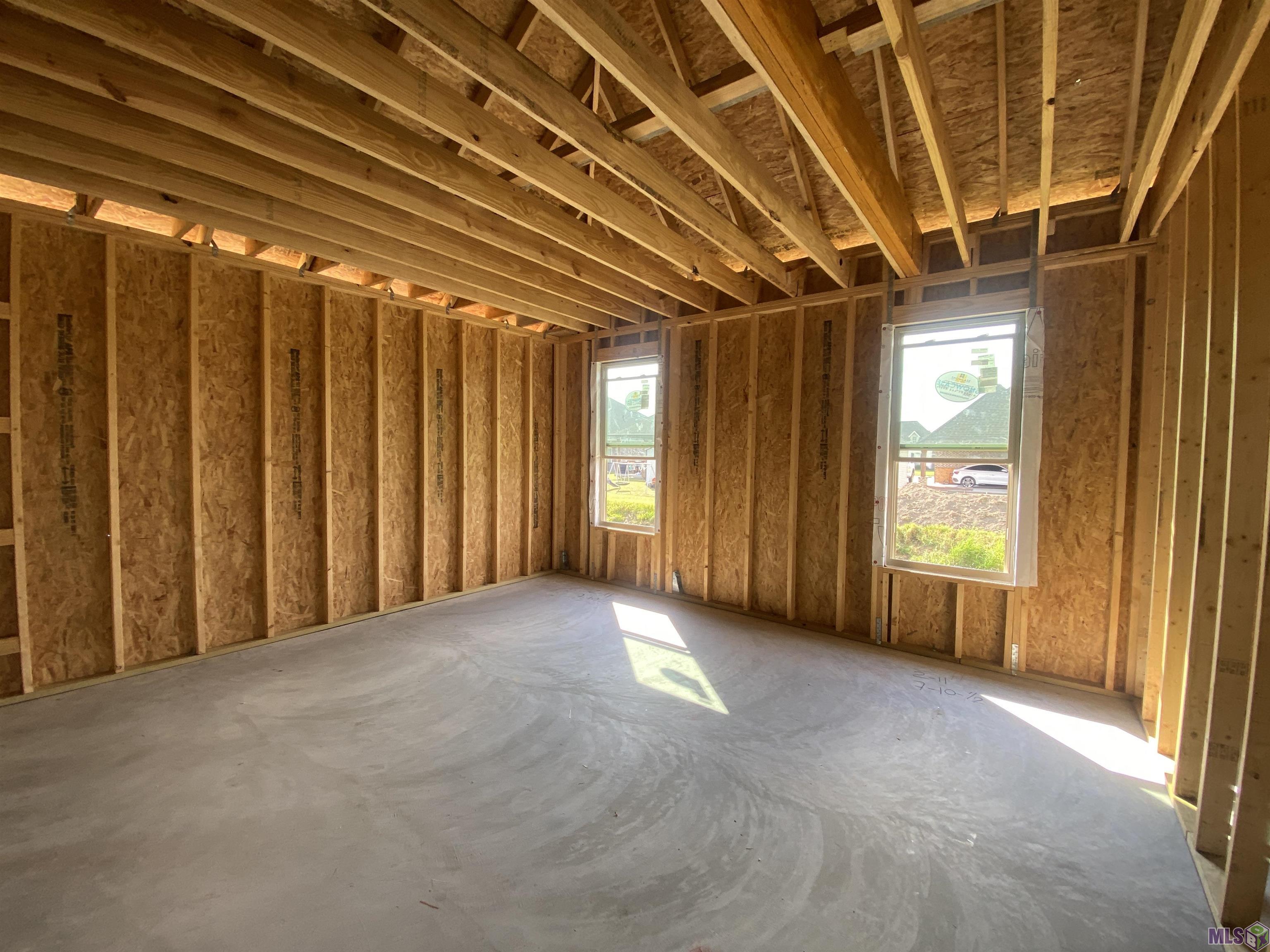 304 Sophia Drive Luling, LA 70070 - Photo 6 of 35 Progress as of 9/22/25