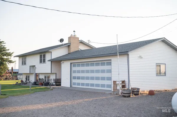 $495,000 | 193 South 500 West, Paul, ID 83347