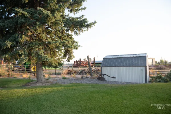 $495,000 | 193 South 500 West, Paul, ID 83347