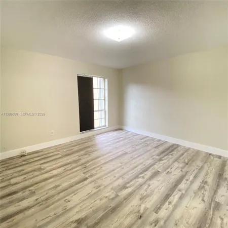 $1,850 | 10794 North Kendall Drive, Unit B10, Miami, FL 33176