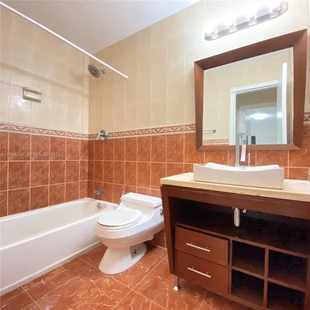 $1,850 | 10794 North Kendall Drive, Unit B10, Miami, FL 33176