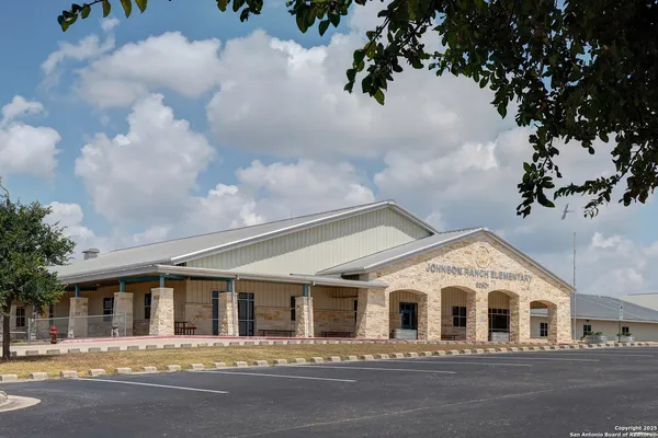 $774,900 | 3640 Agarita Pass, Bulverde, TX 78163