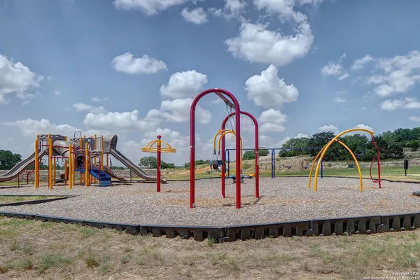 $774,900 | 3640 Agarita Pass, Bulverde, TX 78163