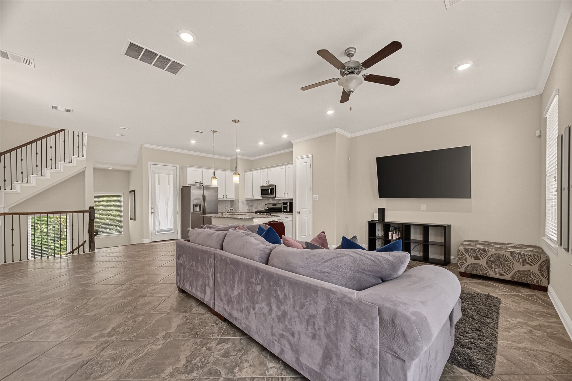 8908 Terrace Pass Drive Houston, TX 77080 - Photo 7 of 30