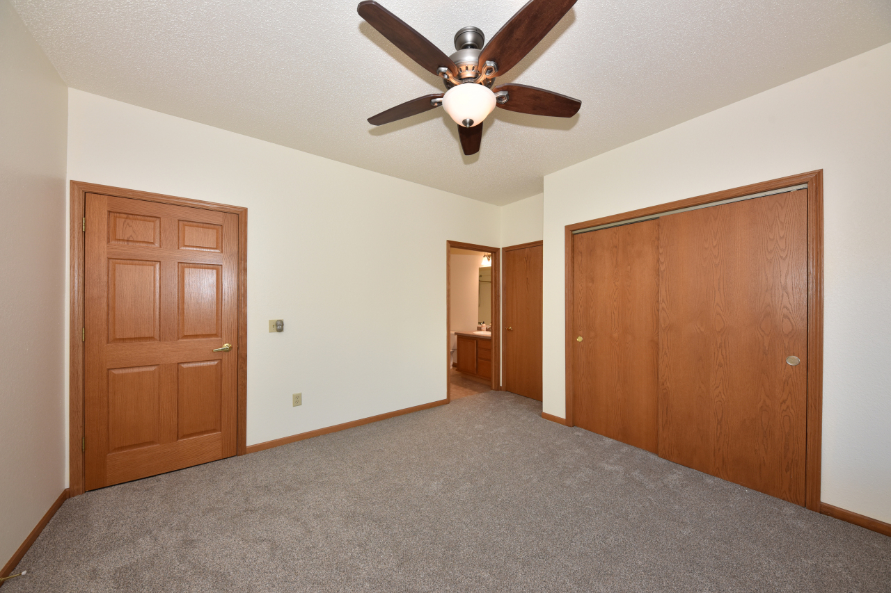 628 Hillcrest Road, Unit G Saukville, WI 53080 - Photo 20 of 29 Photo 20