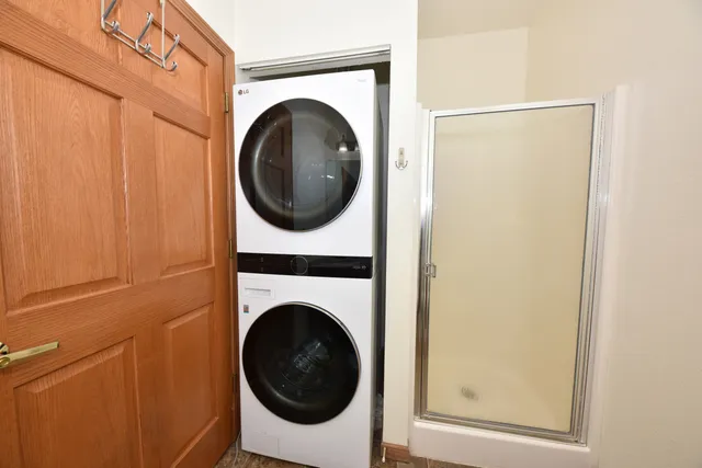 $214,900 | 628 Hillcrest Road, Unit G, Saukville, WI 53080