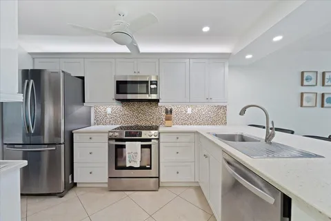 $519,000 | 601 Seaview Court, Unit C103, Marco Island, FL 34145