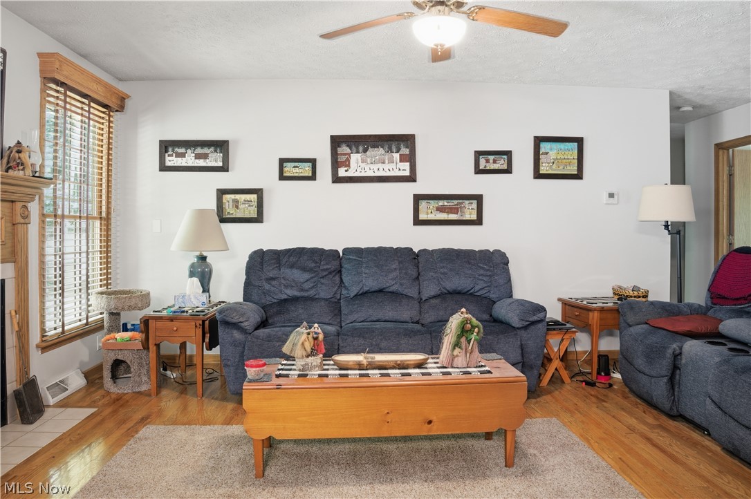 48266 Dyke Road Negley, OH 44441 - Photo 6 of 31