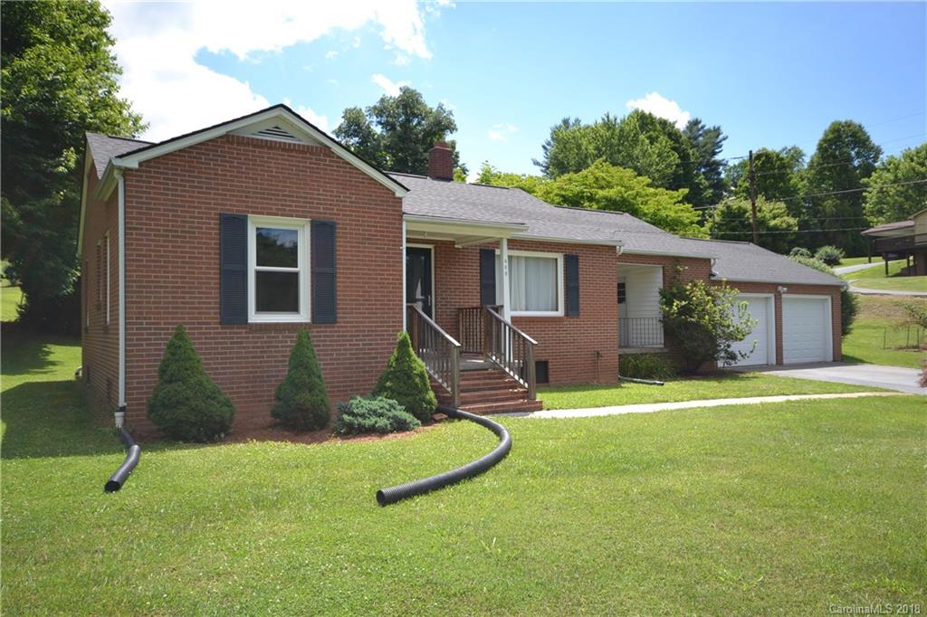 466 Morgan Road Candler, NC 28715 - Photo 2 of 16 Gallery Image 2