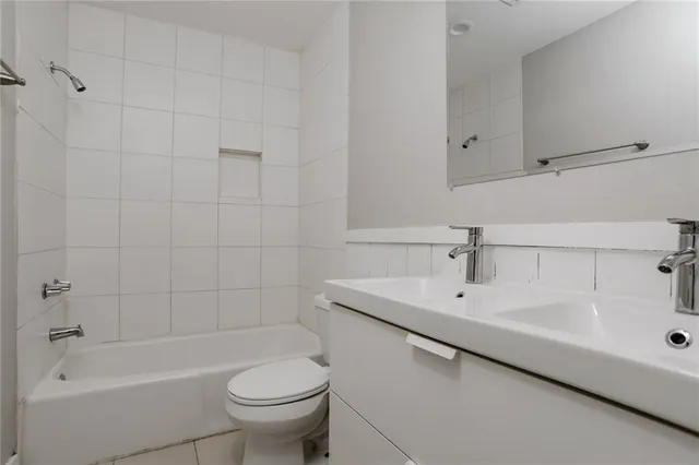 $1,945 | 12806 Richmond Avenue, Grandview, MO 64030